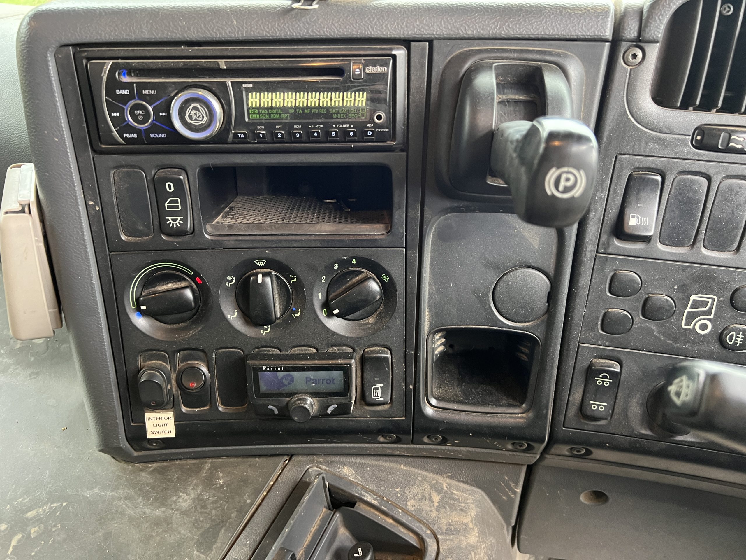 2011 SCANIA 320 PLANT LORRY - used trucks for sale at J Hawes Ltd - view 15