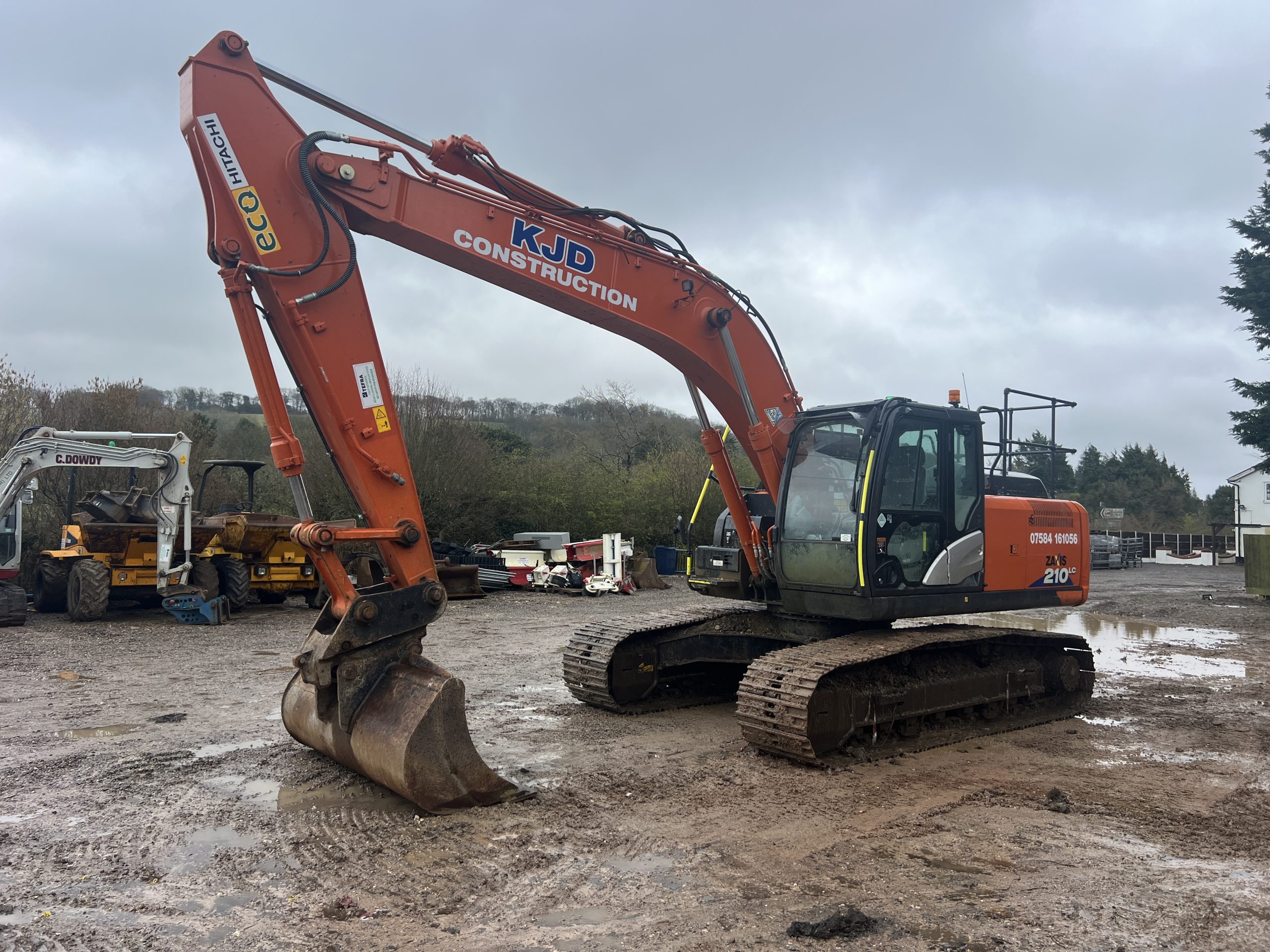 HITACHI ZX210LC-6 2020 - used plant for sale at J Hawes Ltd - view 6