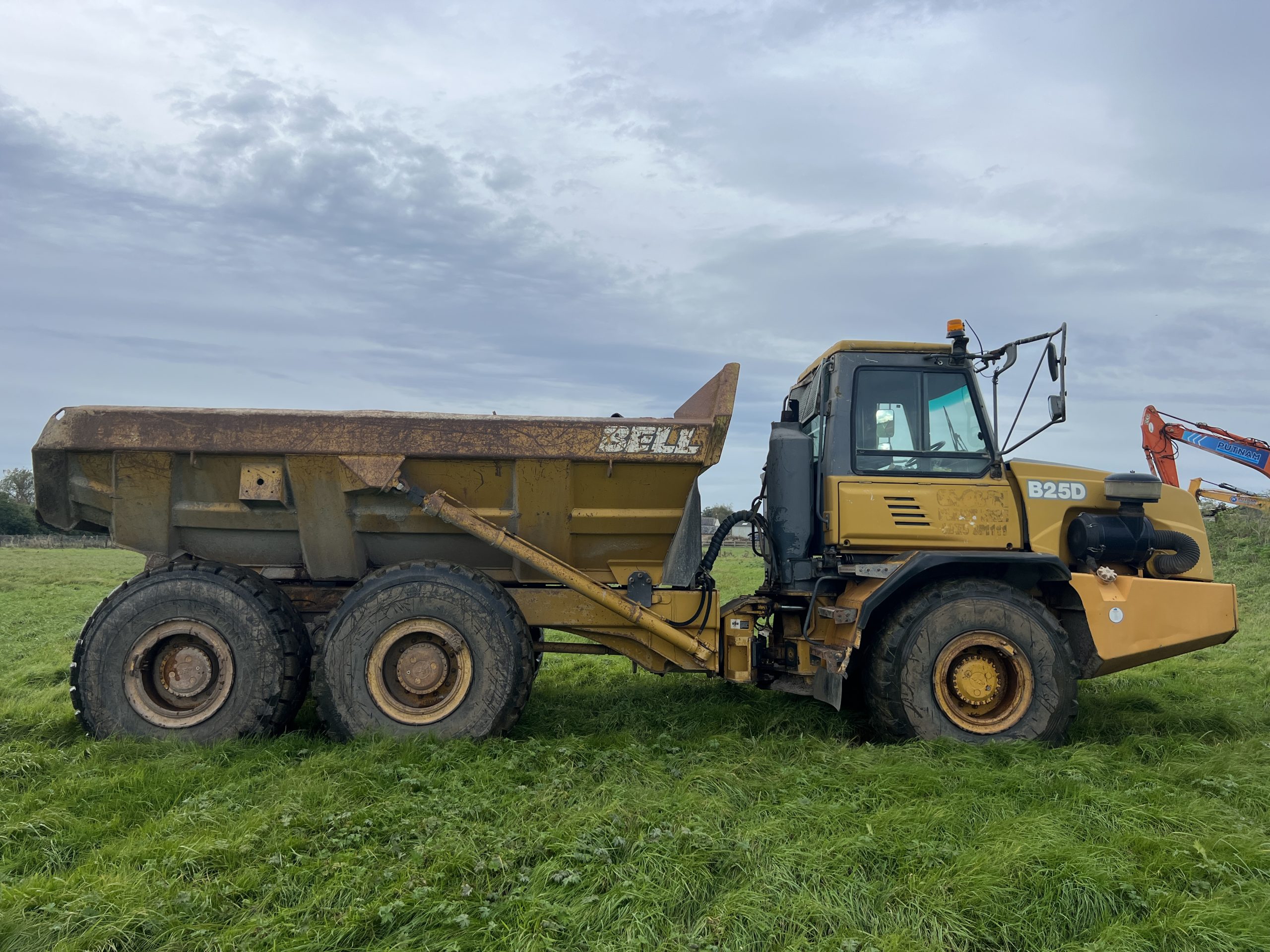 2002 BELL B25D DUMP TRUCK 2003 - used plant for sale at J Hawes Ltd - view 6