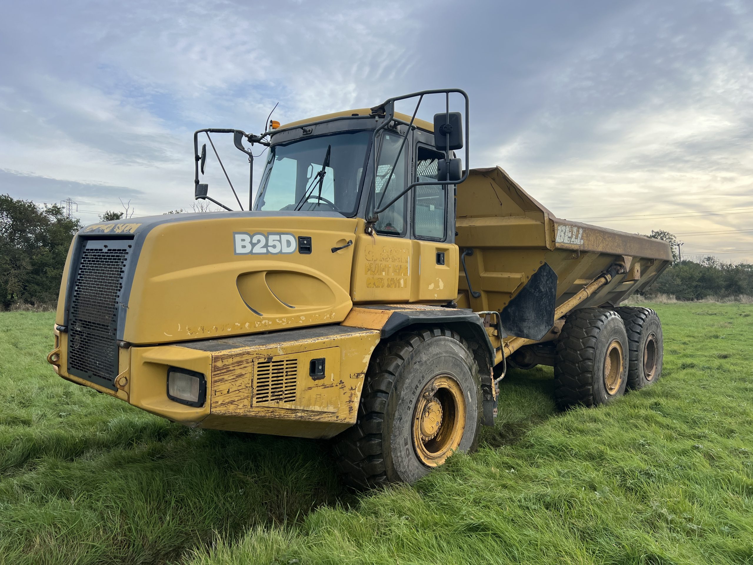2002 BELL B25D DUMP TRUCK 2003 - used plant for sale at J Hawes Ltd - view 2