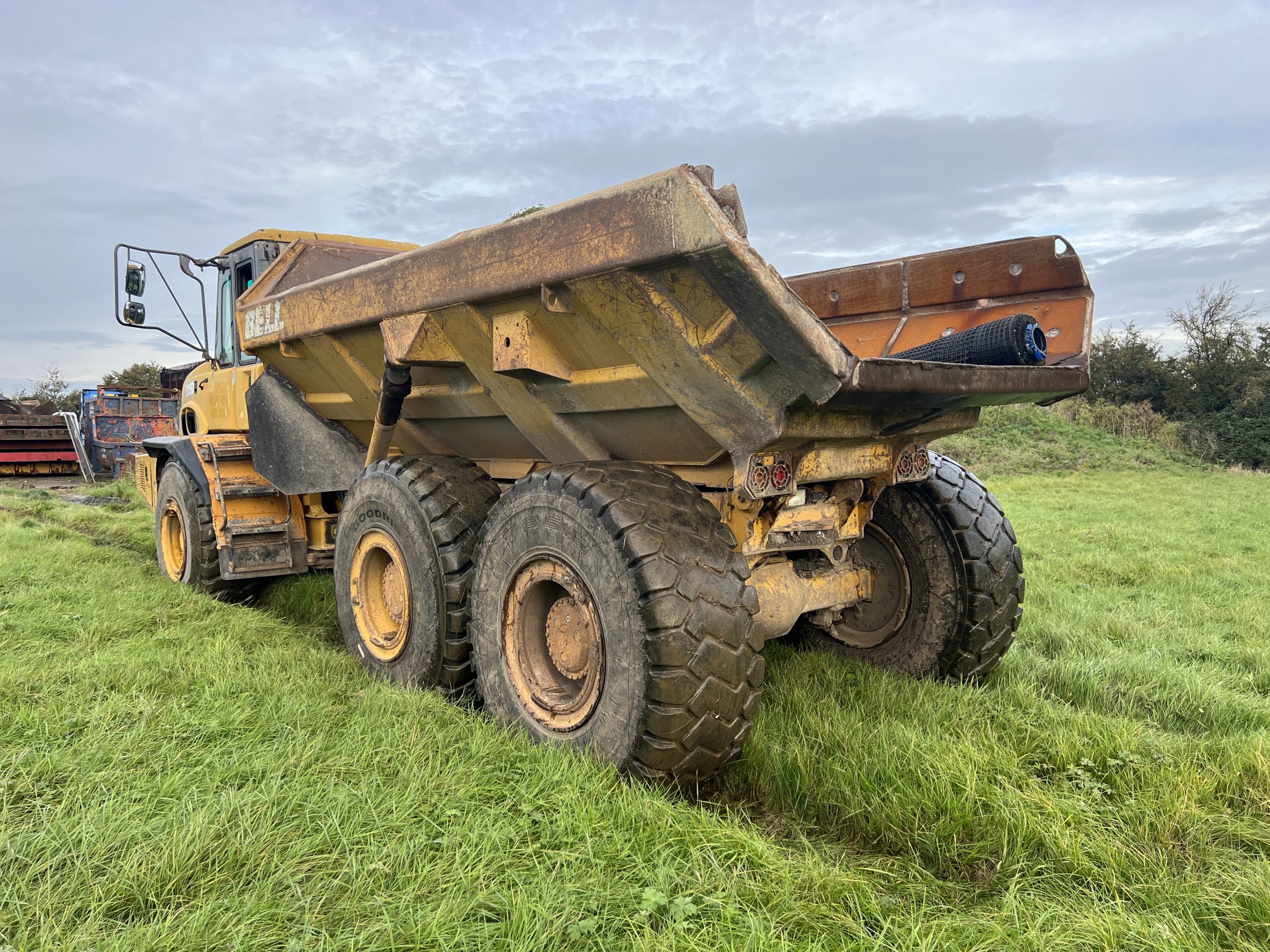 2002 BELL B25D DUMP TRUCK 2003 - used plant for sale at J Hawes Ltd - view 4