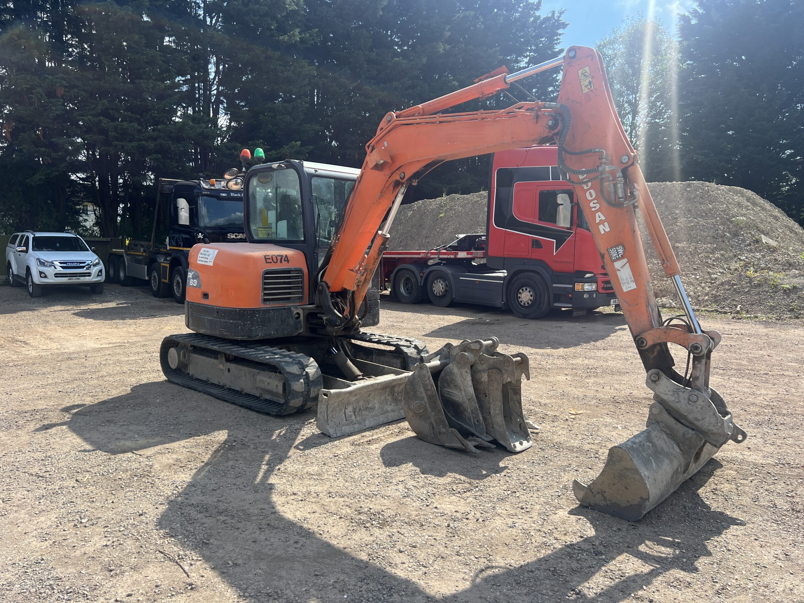 DOOSAN DX63 2016 - used plant for sale at J Hawes Ltd - view 2
