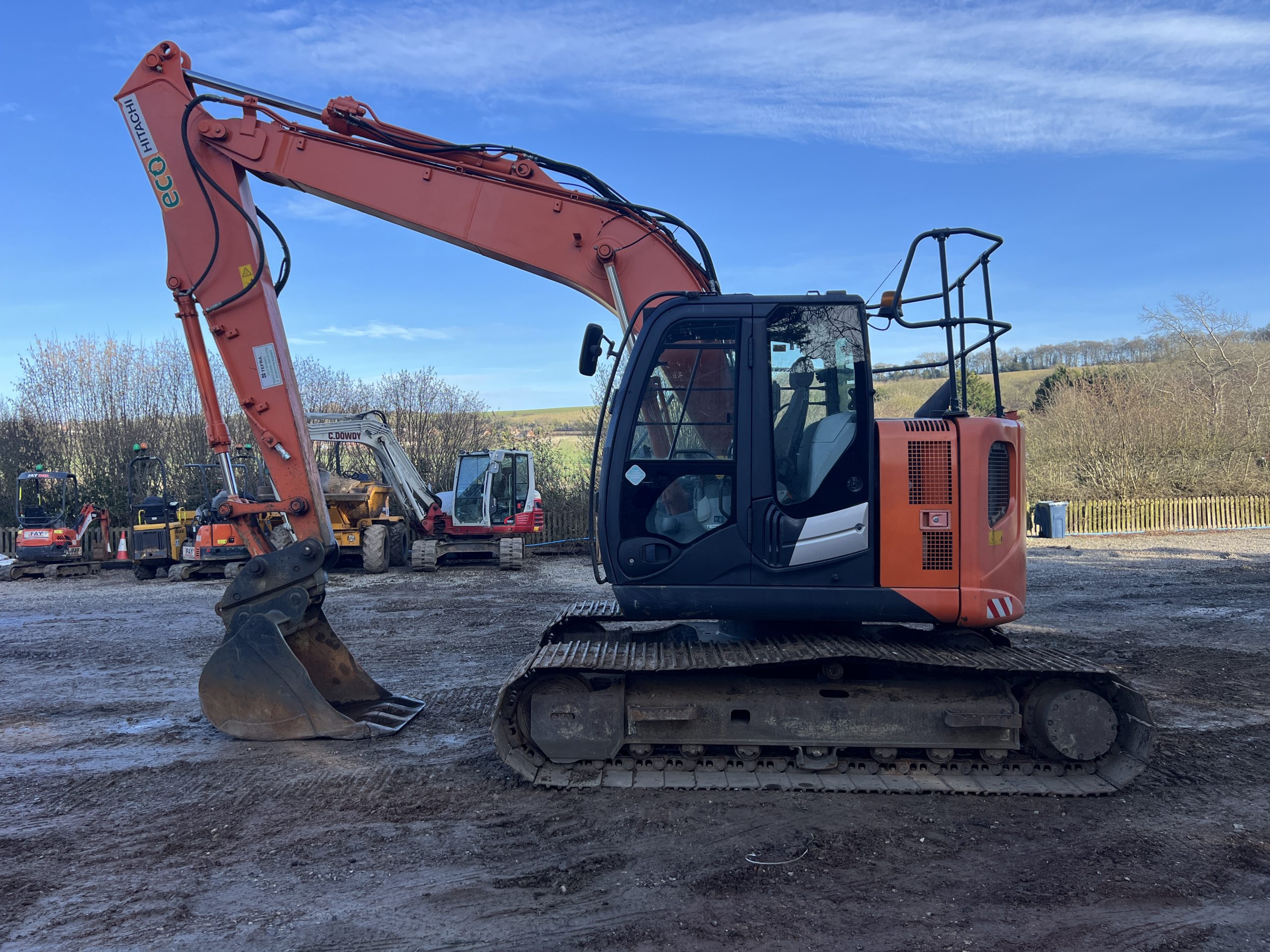 HITACHI ZX135US-5 2015 - used plant for sale at J Hawes Ltd - view 2