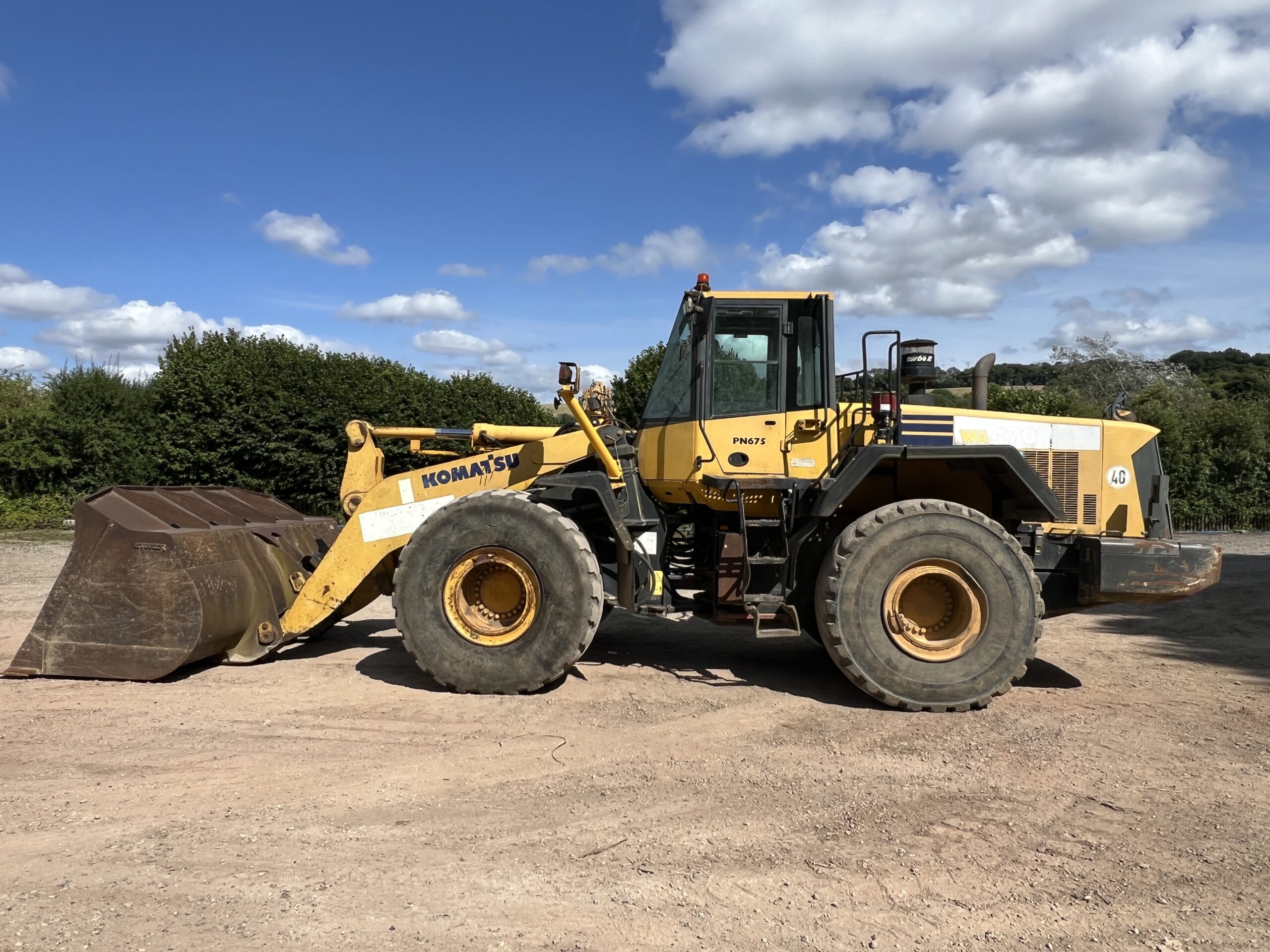 KOMATSU WA470-6 2008 - used plant for sale at J Hawes Ltd - view 2