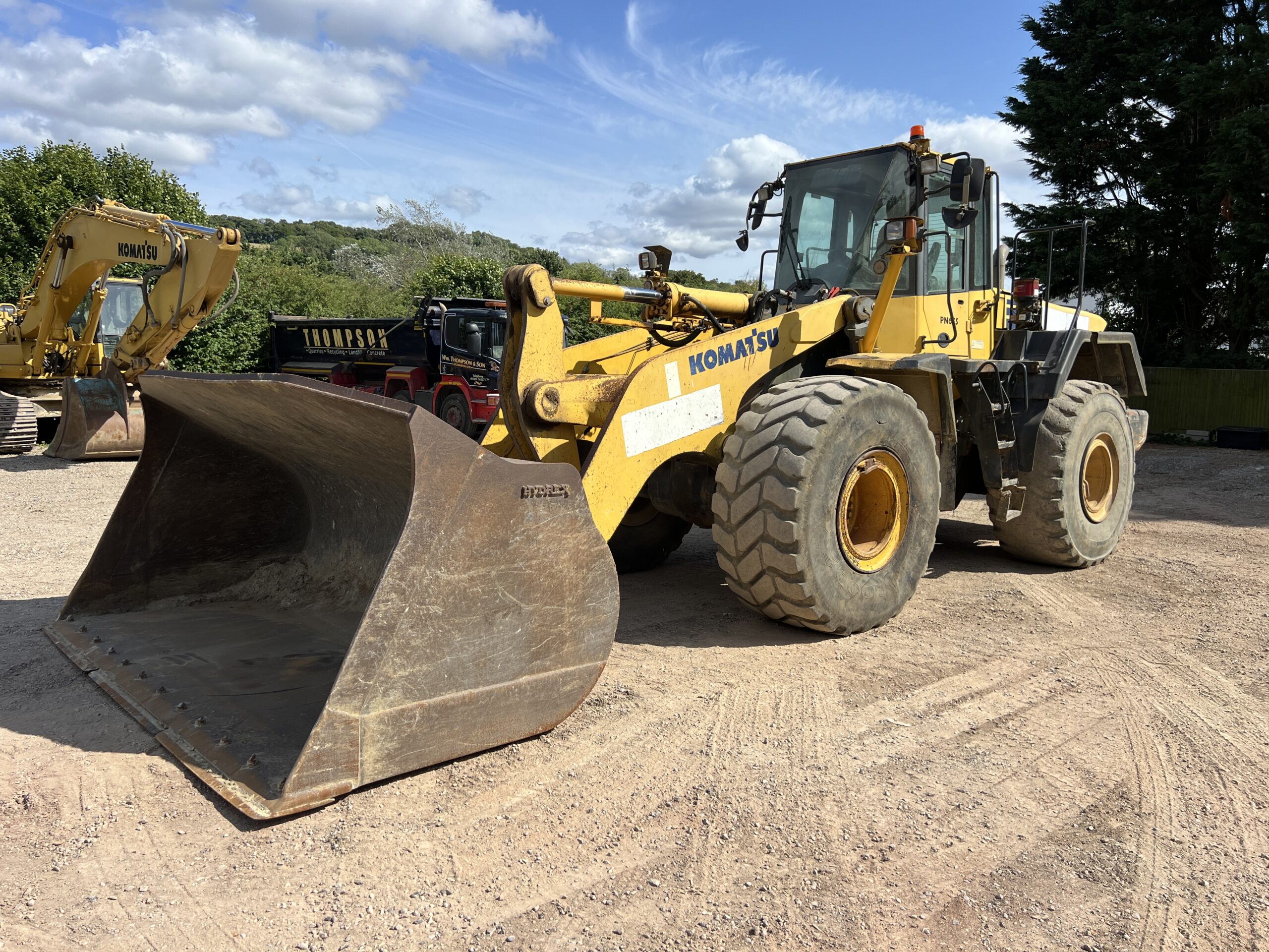 KOMATSU WA470-6 2008 - used plant for sale at J Hawes Ltd - view 3