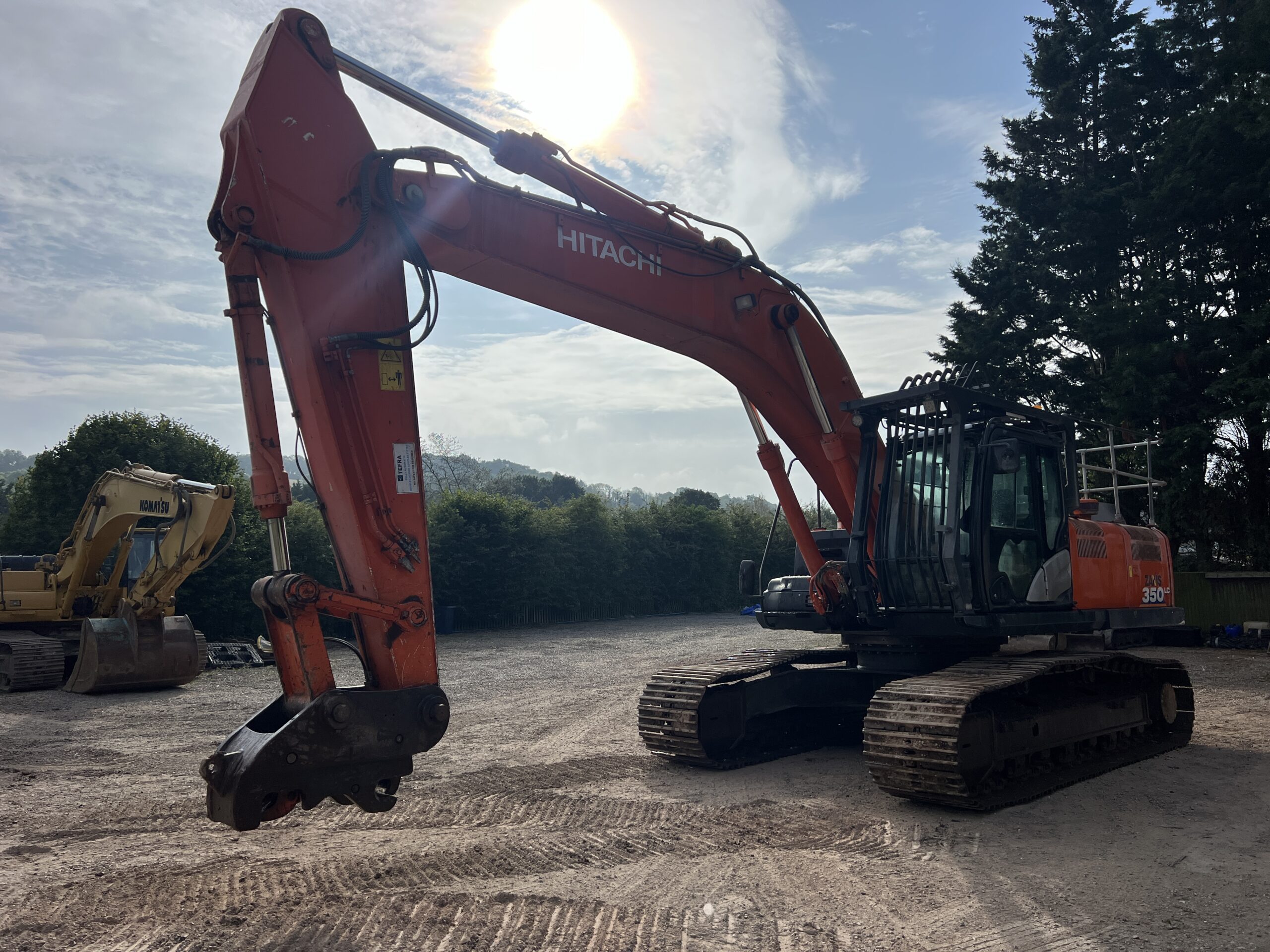 HITACHI ZX350LC-5B 2013 - used plant for sale at J Hawes Ltd - view 4
