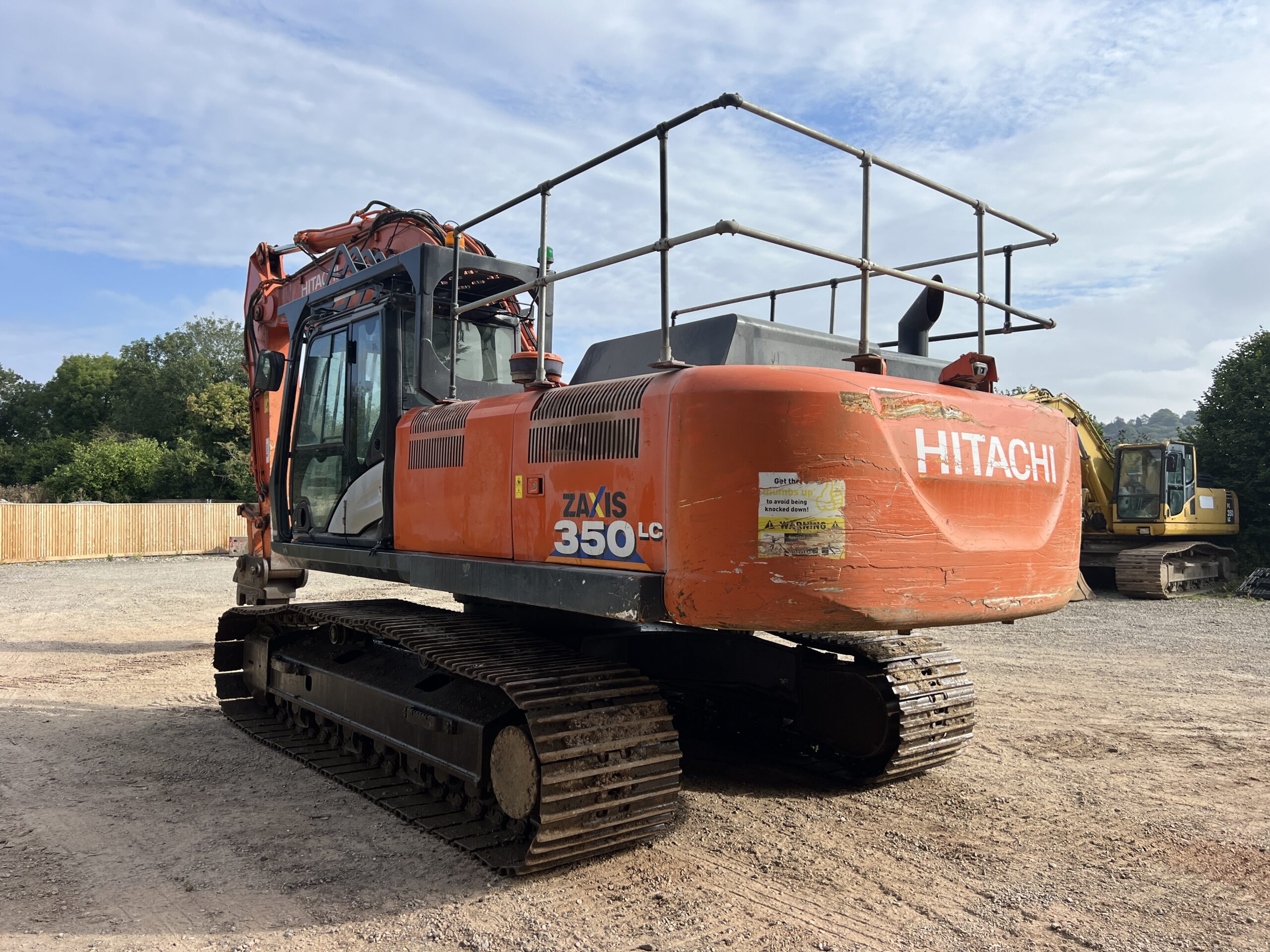 HITACHI ZX350LC-5B 2013 - used plant for sale at J Hawes Ltd - view 10