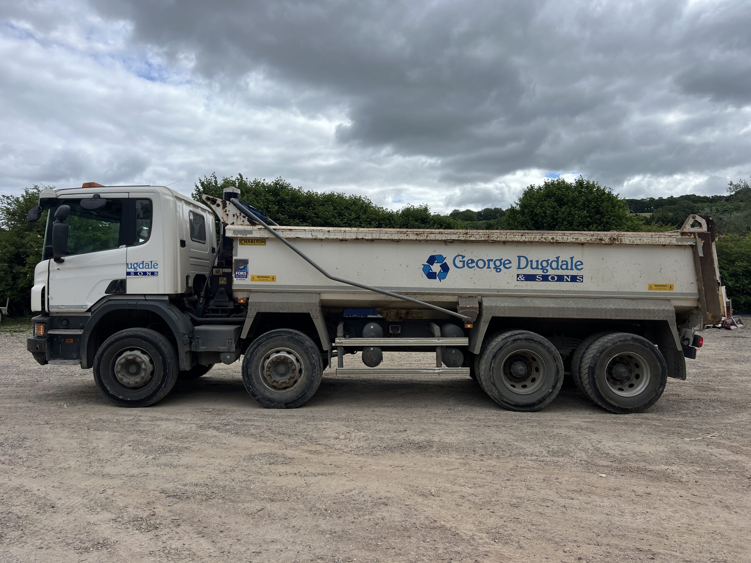 SCANIA P410 8X4 TIPPER 2014 - used trucks for sale at J Hawes Ltd - view 8