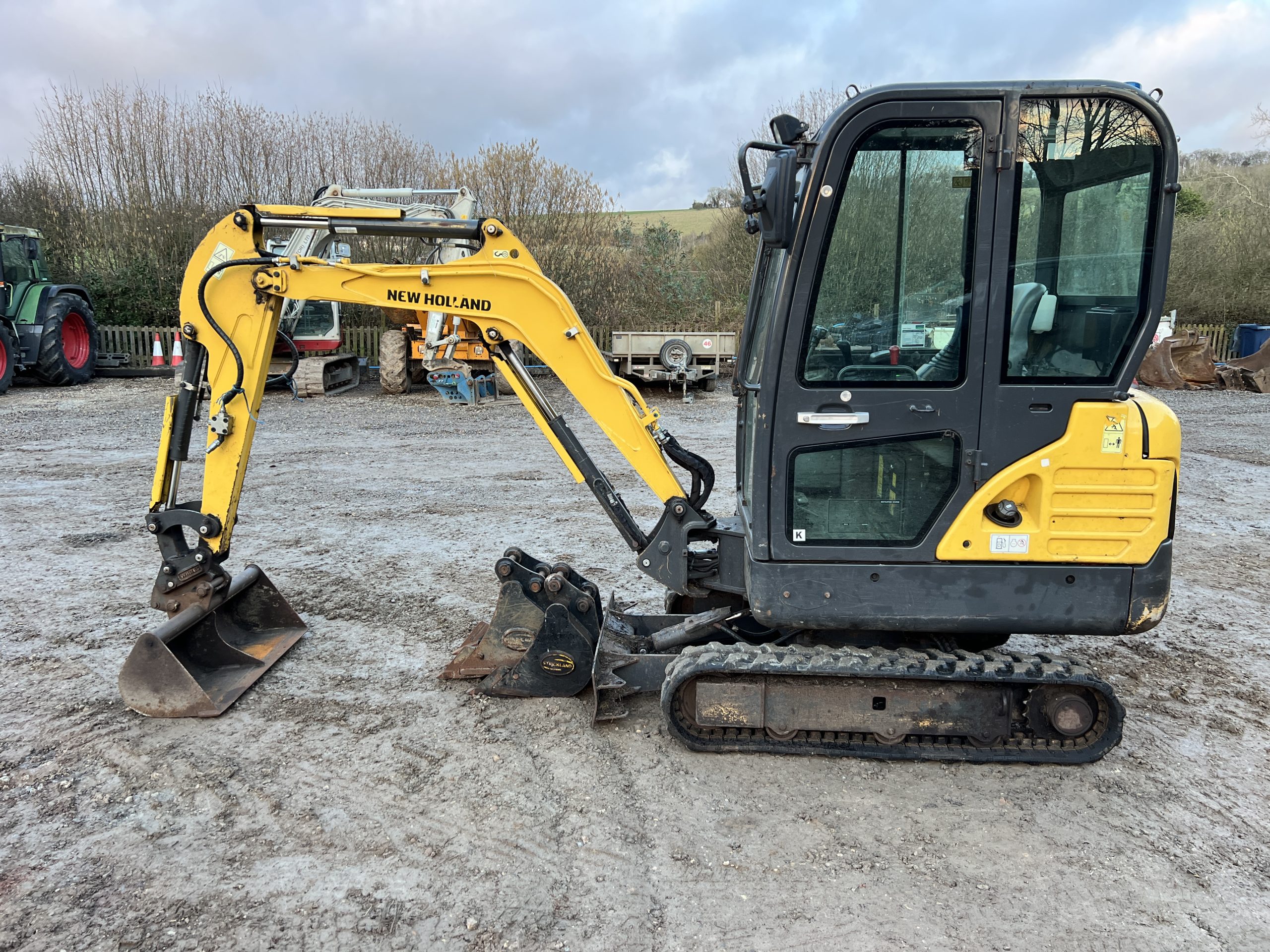 NEW HOLLAND E18C 2019 - used plant for sale at J Hawes Ltd - view 6